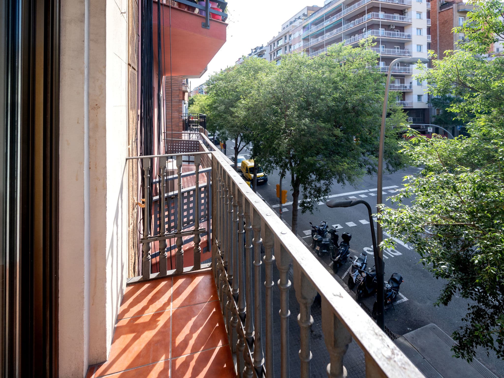 Property gallery — 4