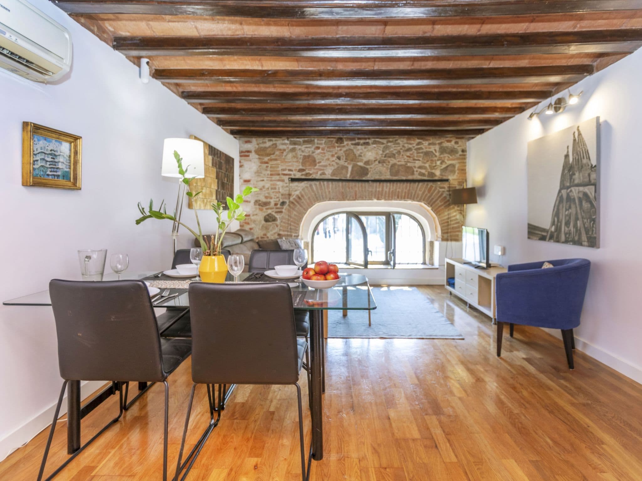Property gallery — 5