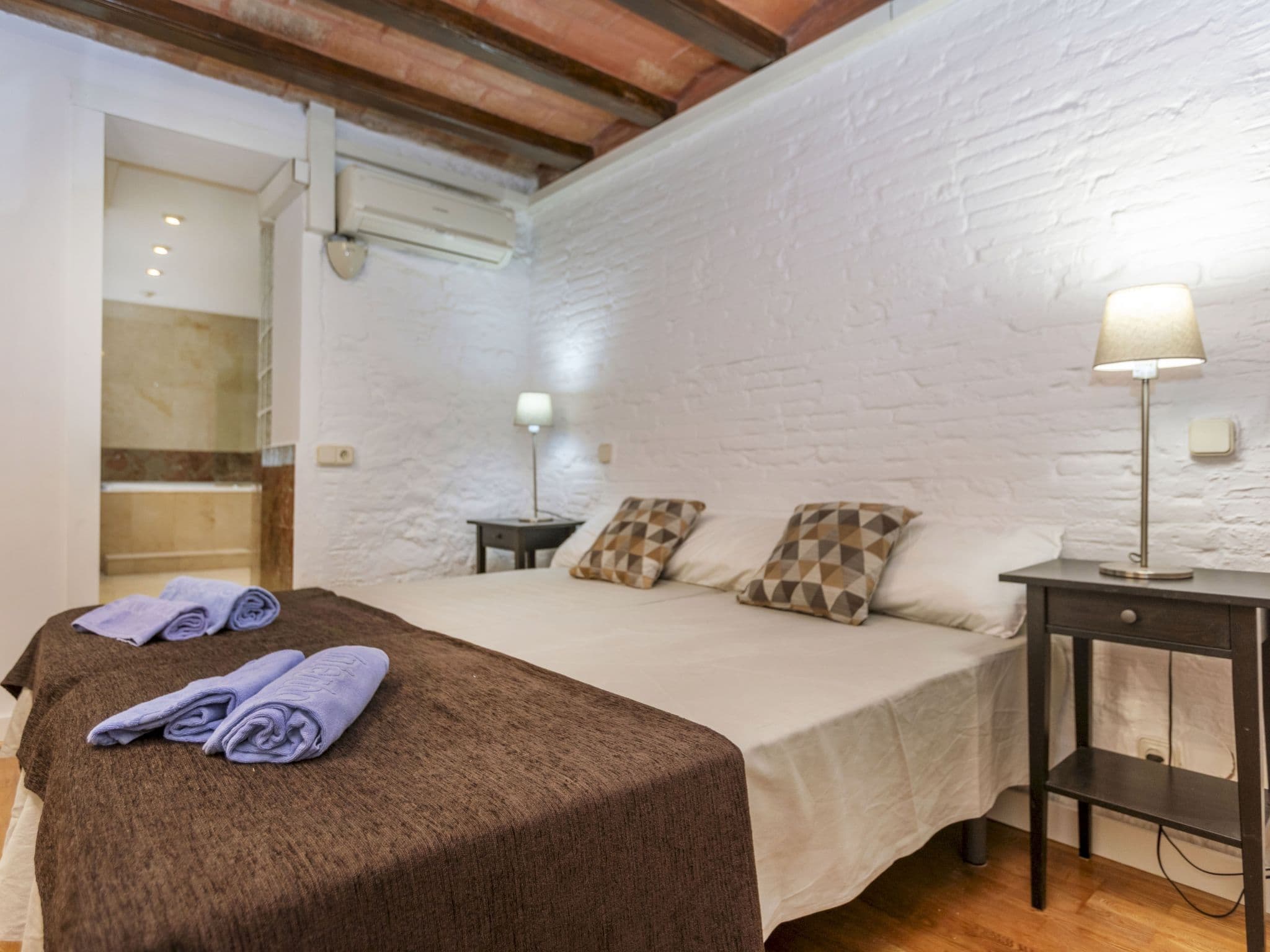 Property gallery — 3