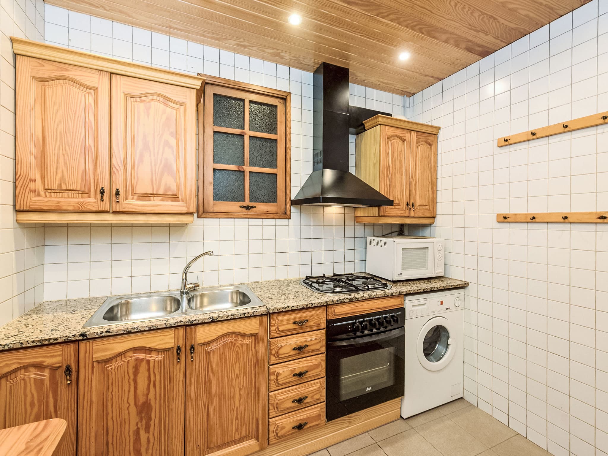 Property gallery — 3