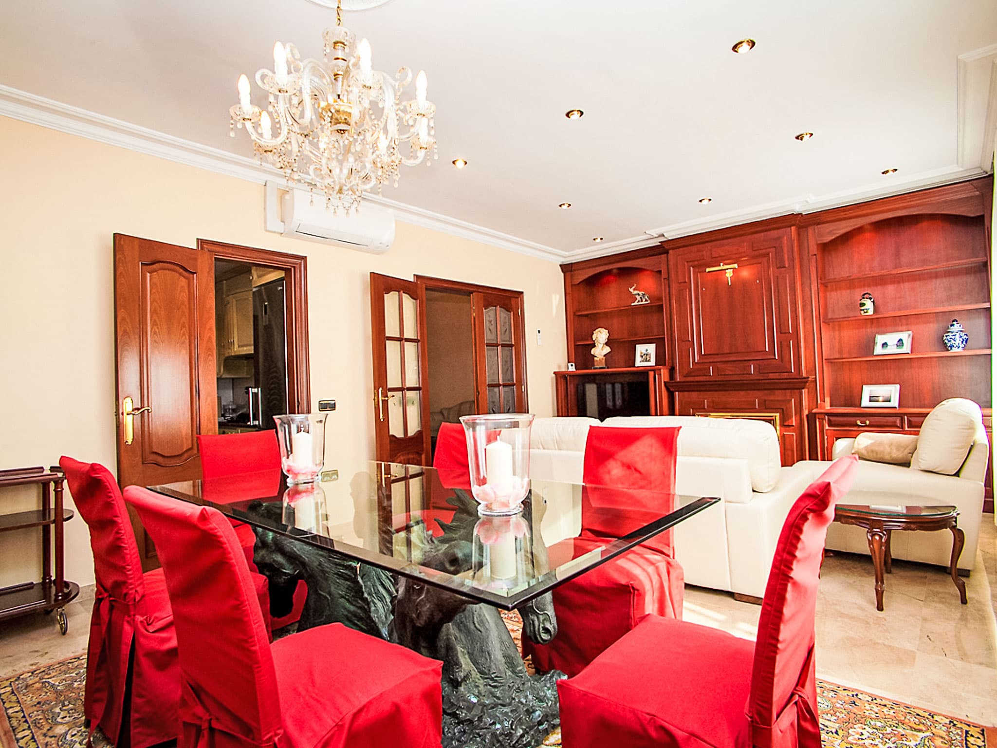 Property gallery — 1