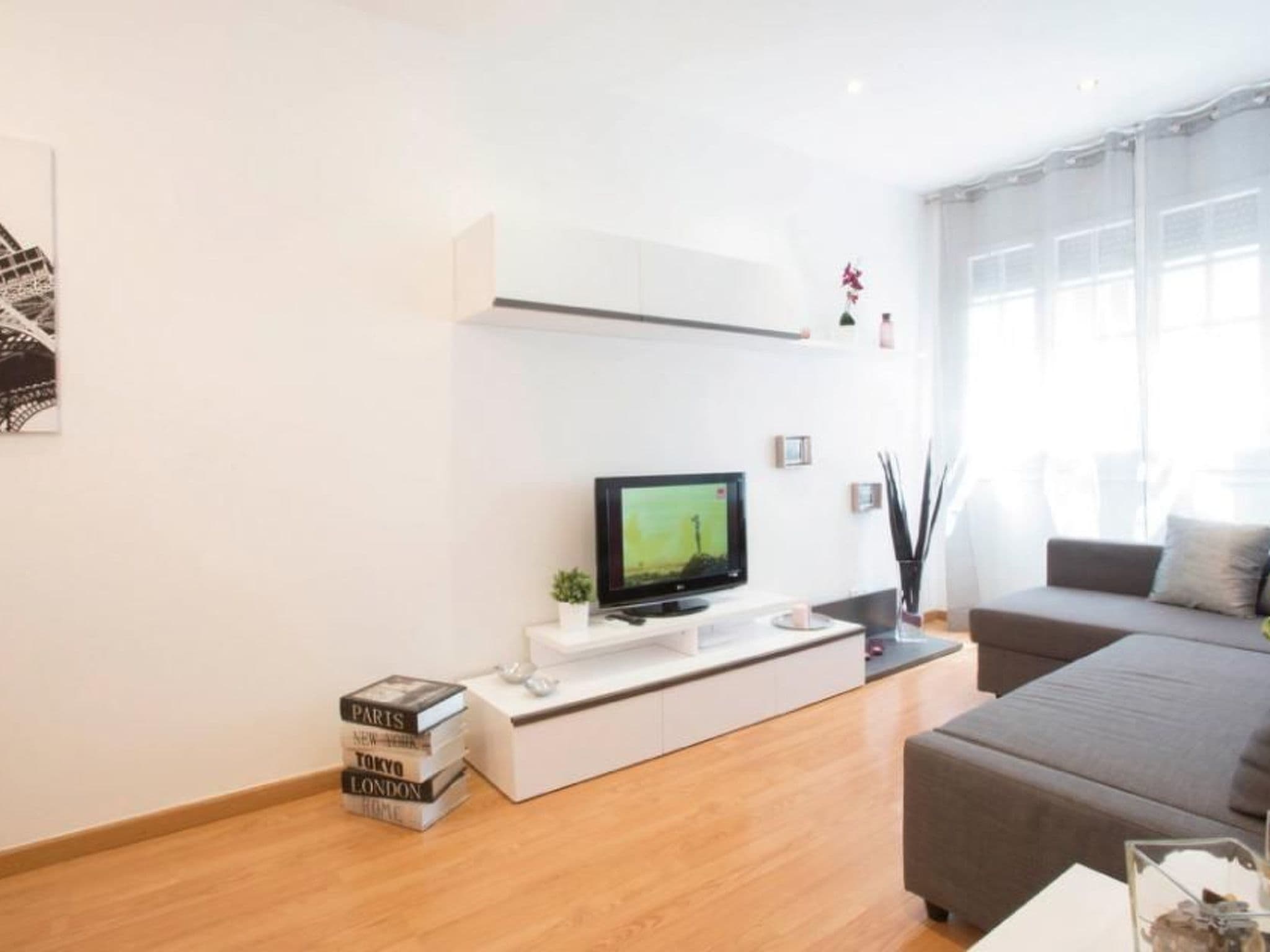 Property gallery — 4