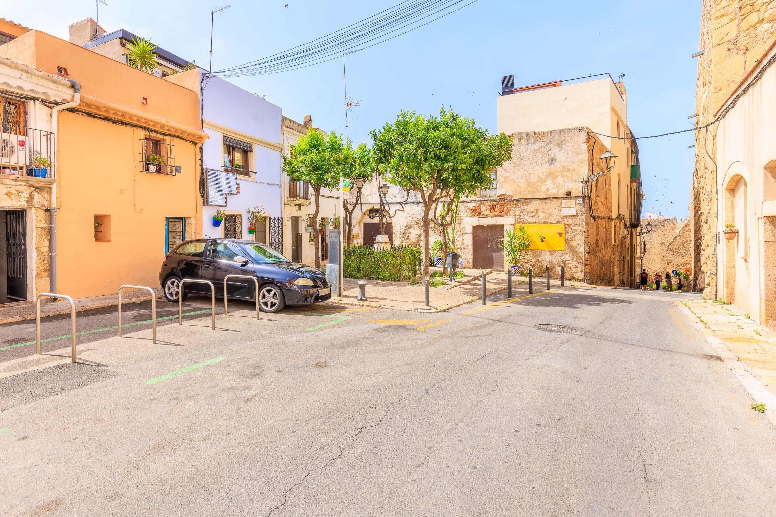 Property gallery — 4