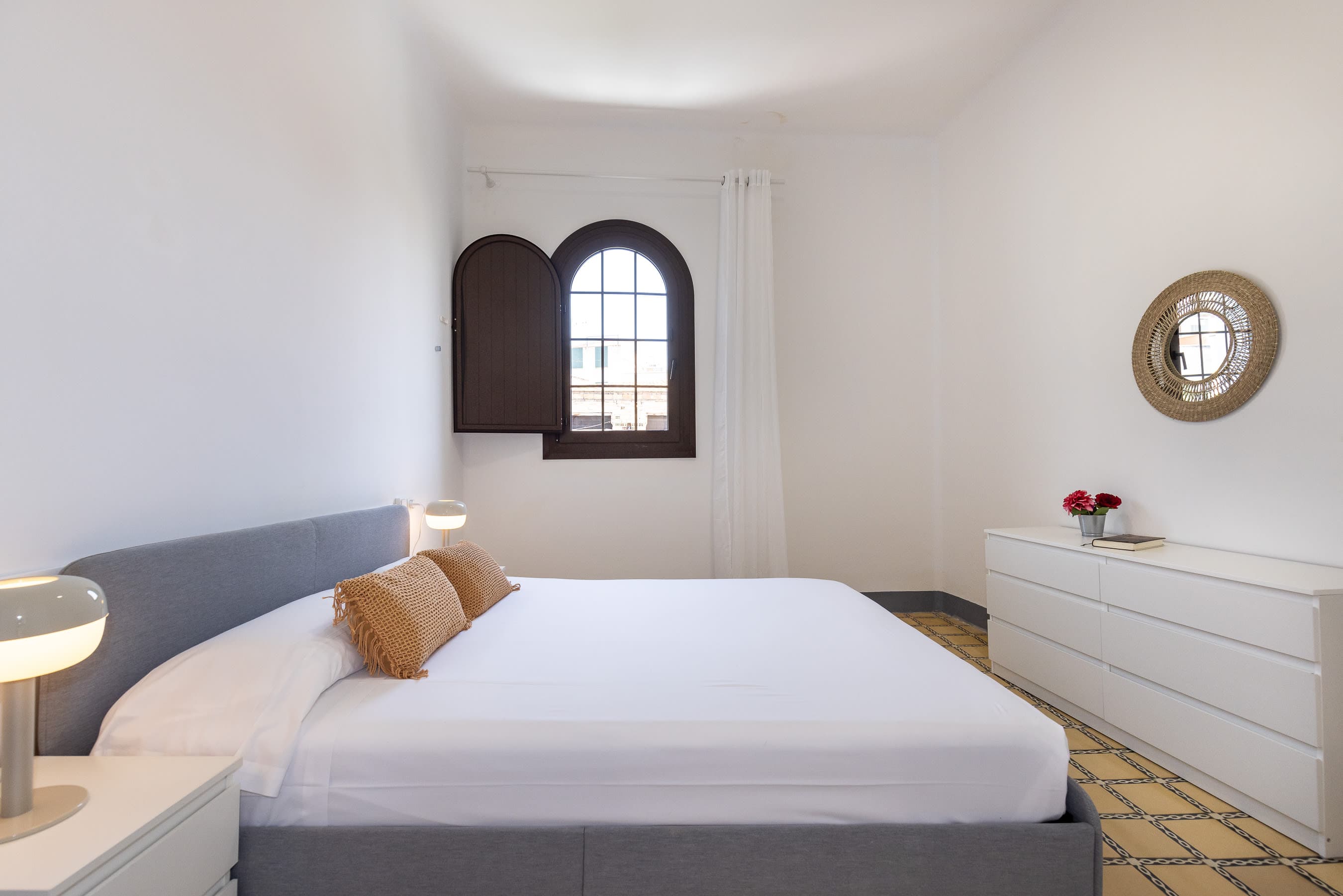 Property gallery — 4