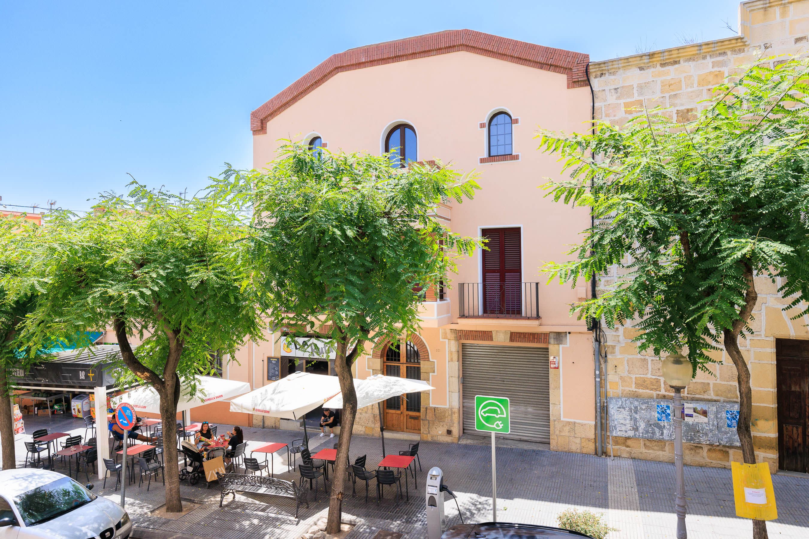 Property gallery — 2