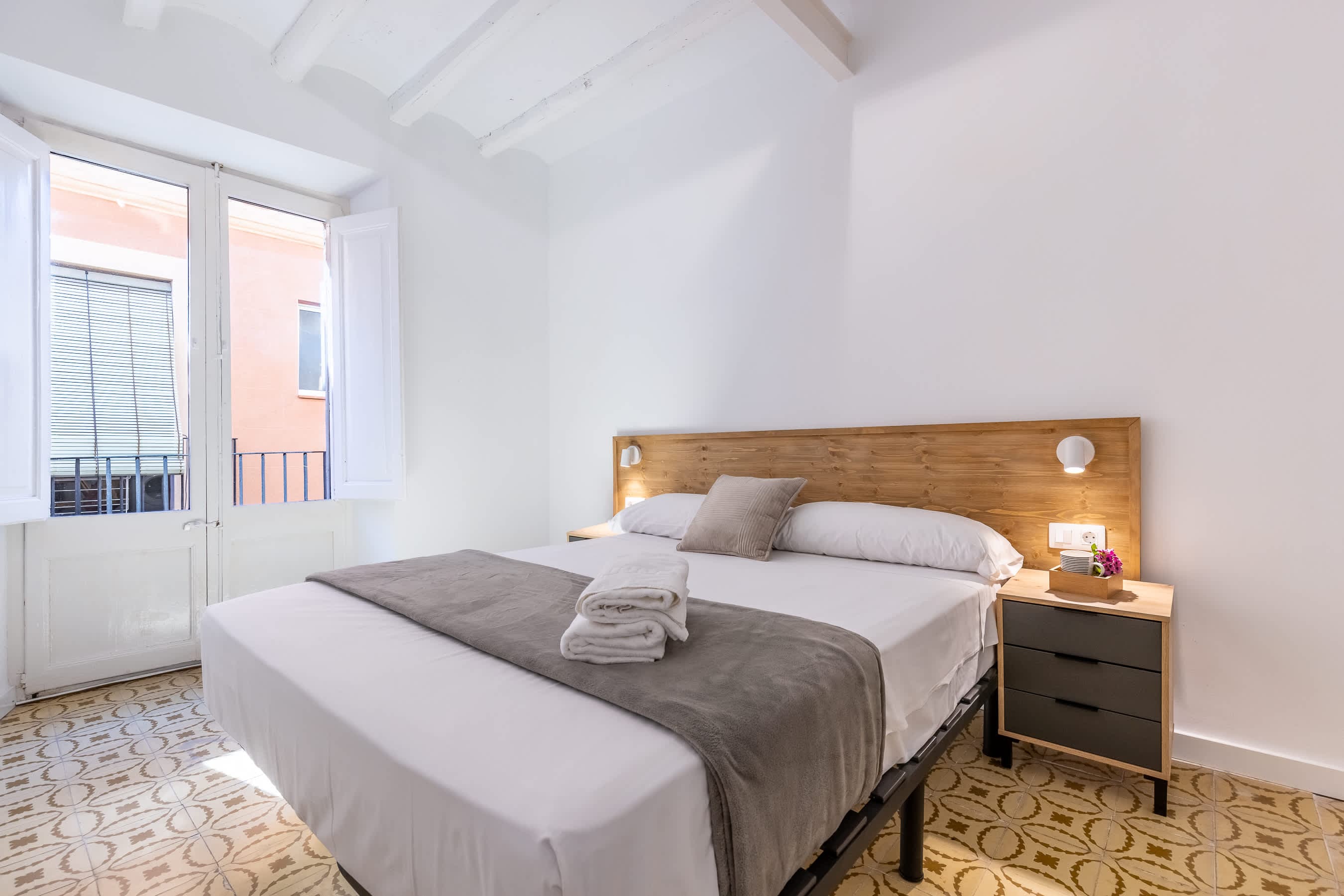 Property gallery — 5