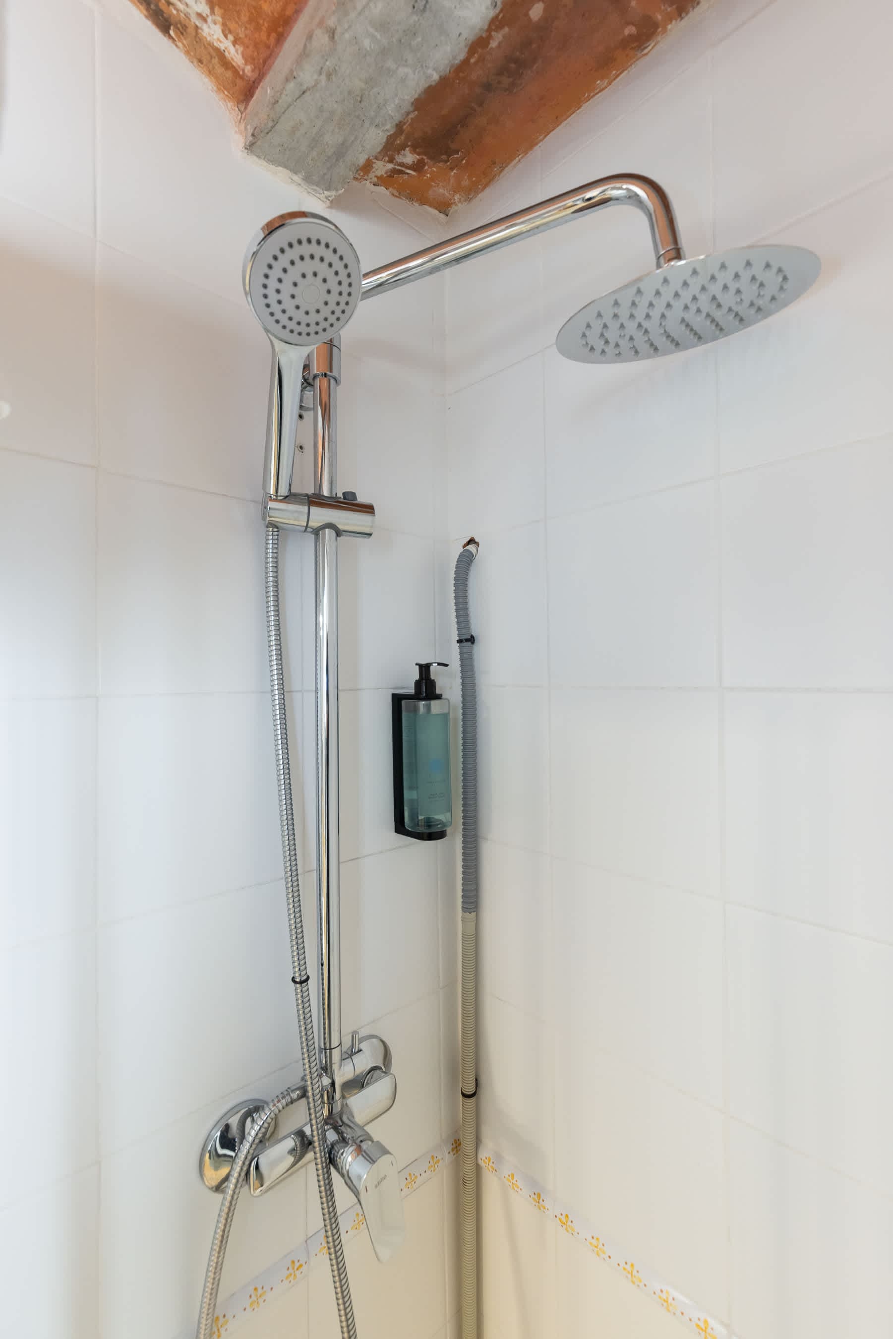 Property gallery — 4