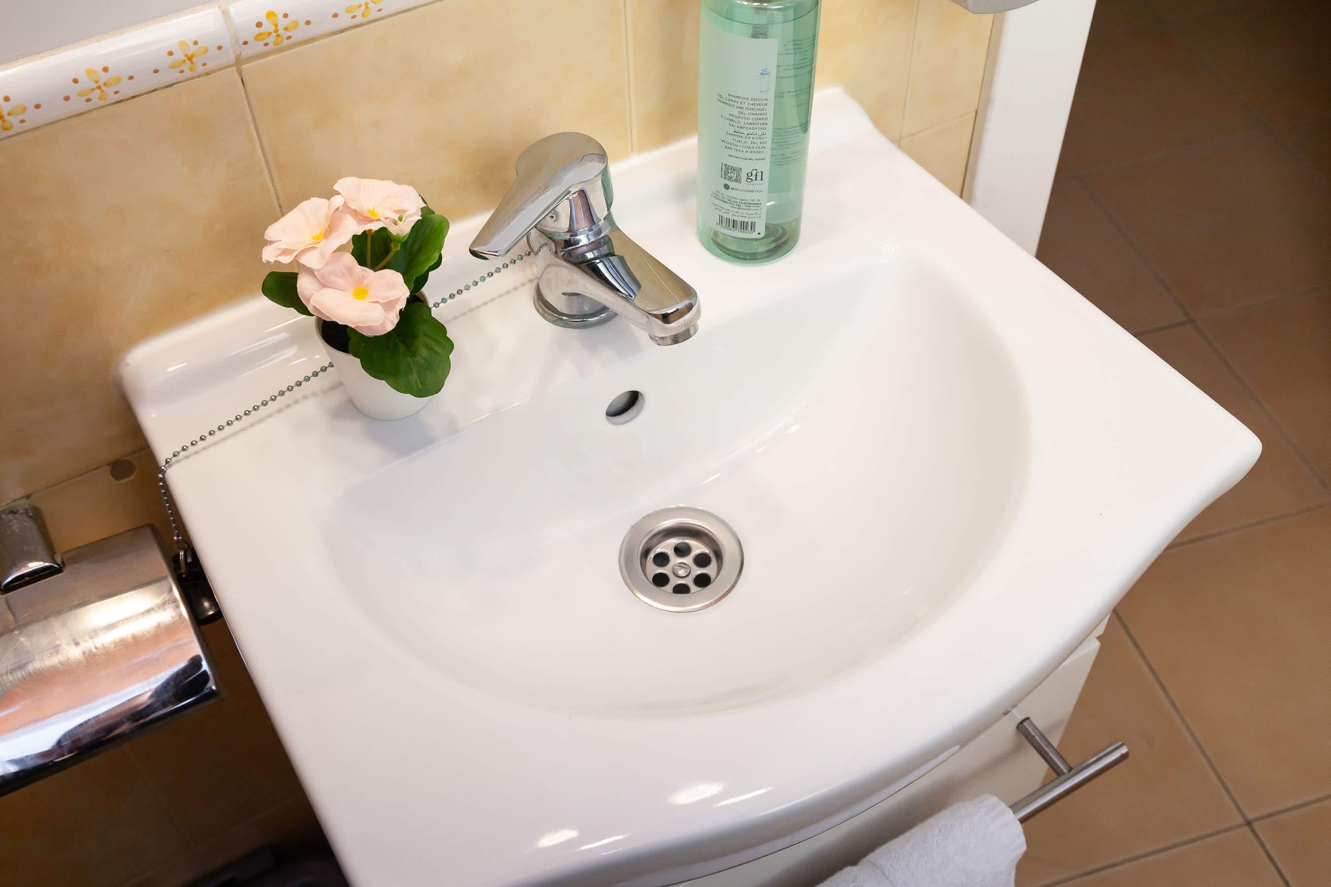 Property gallery — 5