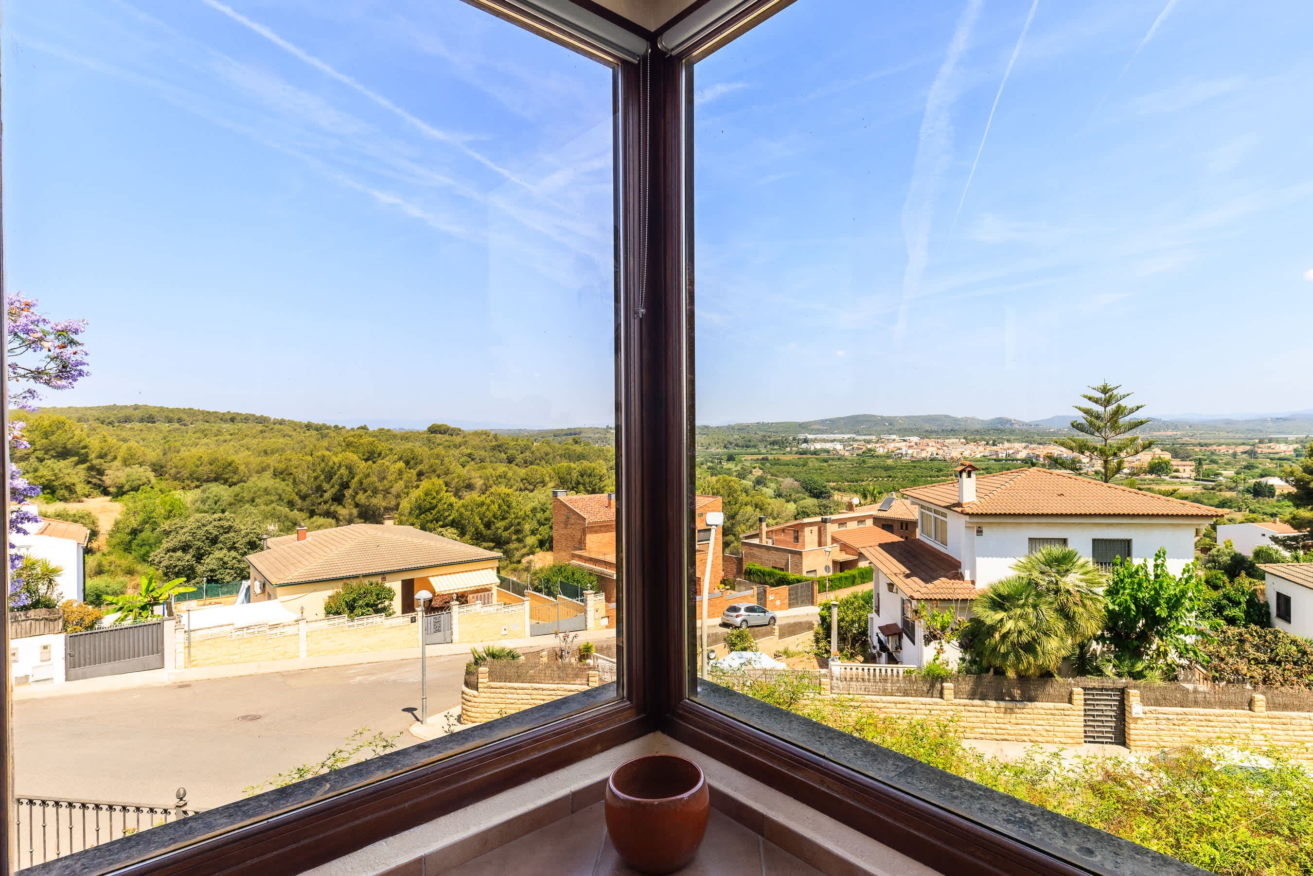 Property gallery — 3