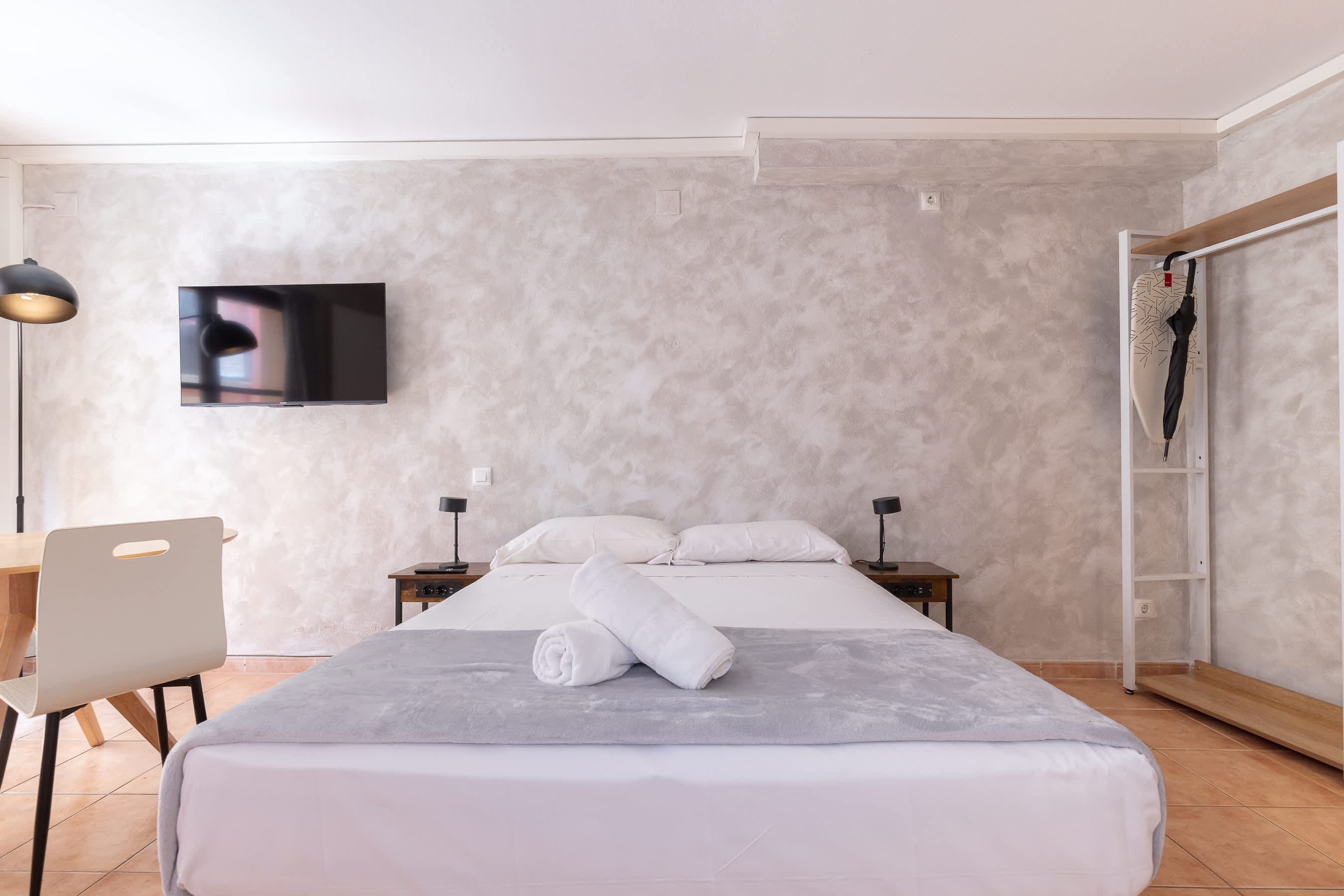 Property gallery — 3