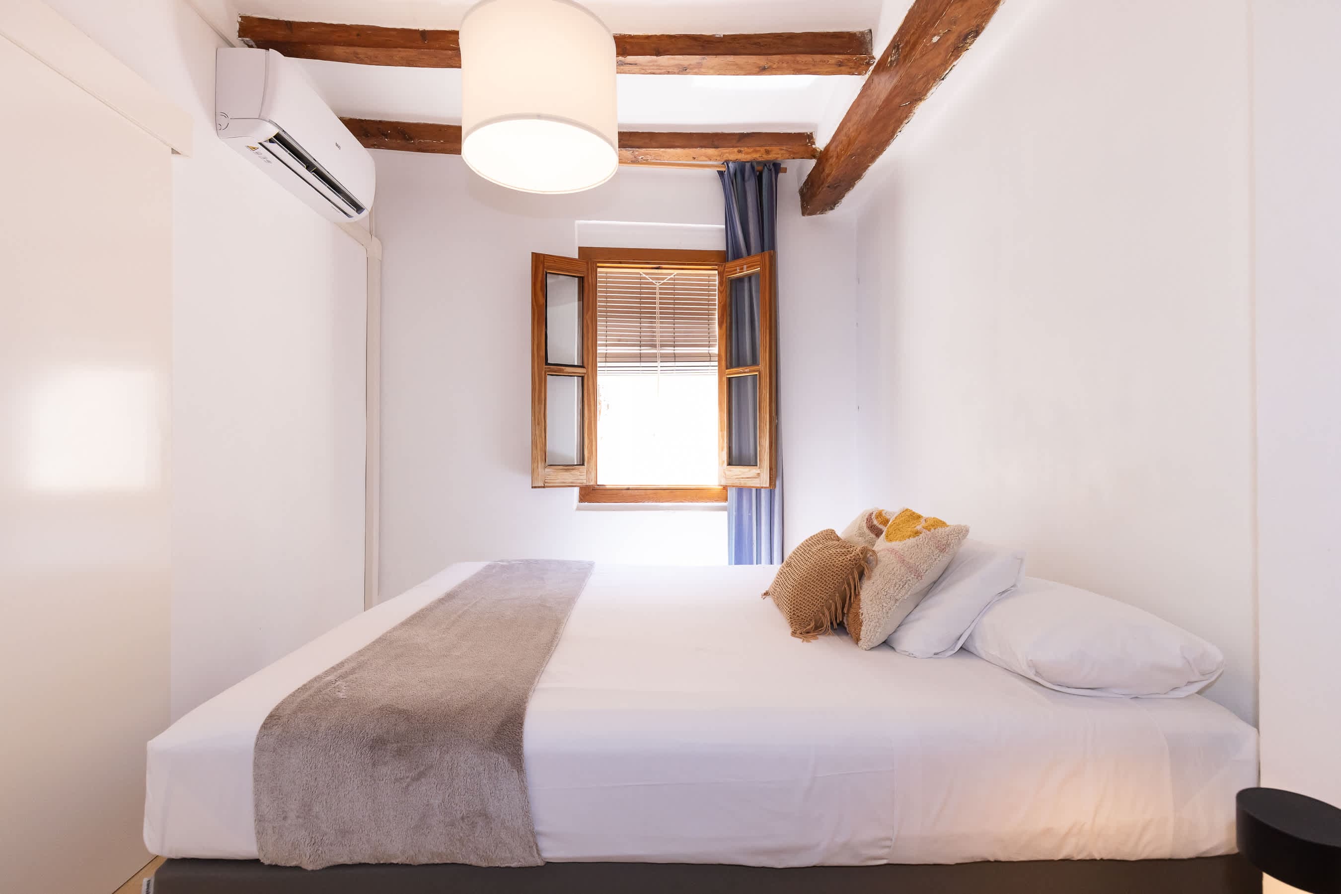 Property gallery — 5
