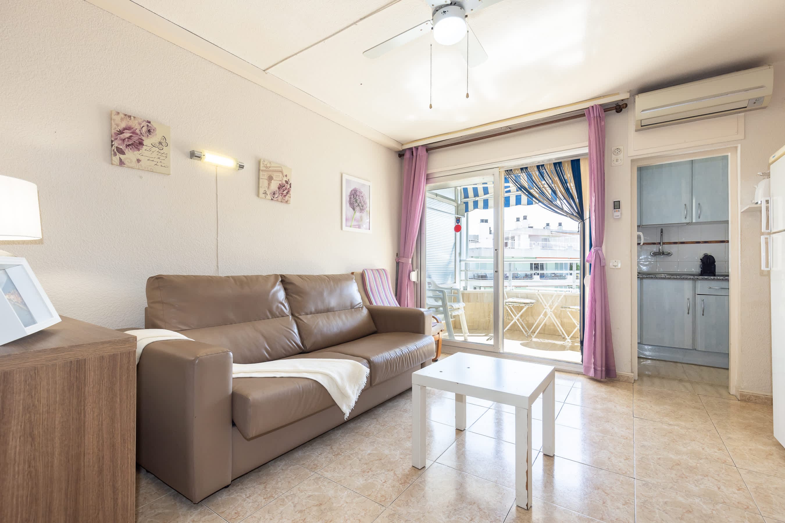 Property gallery — 4