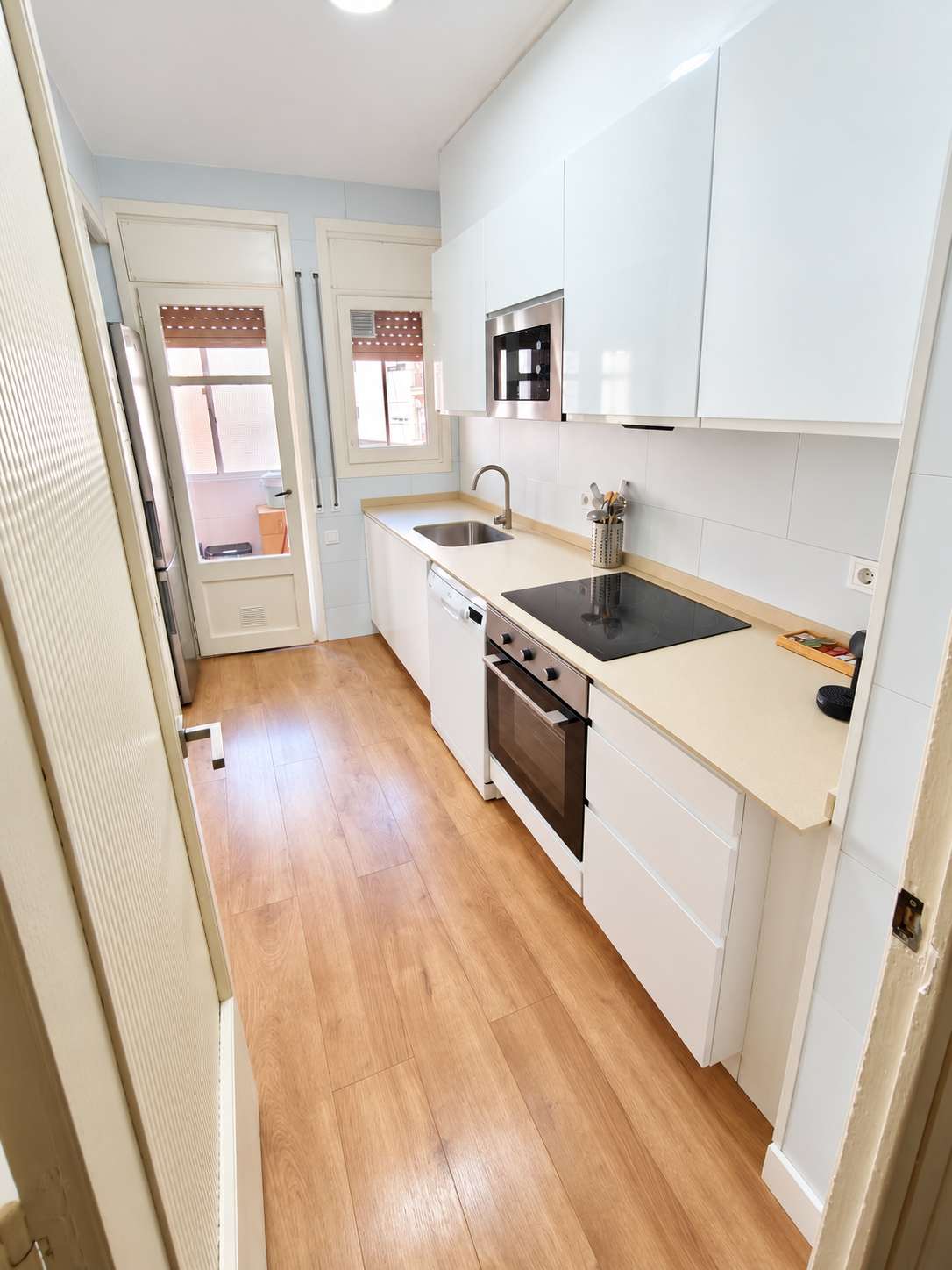 Property gallery — 4