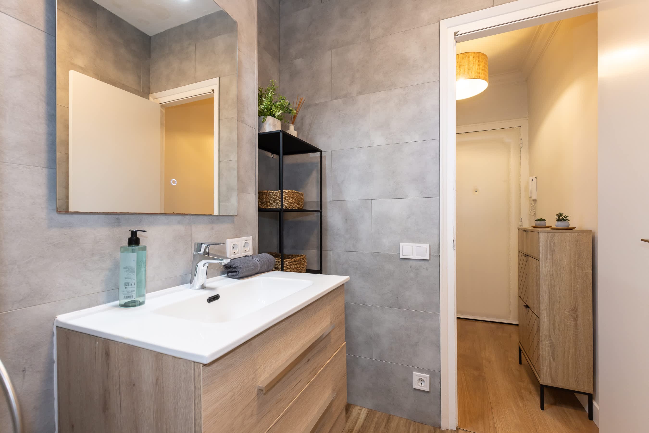 Property gallery — 5