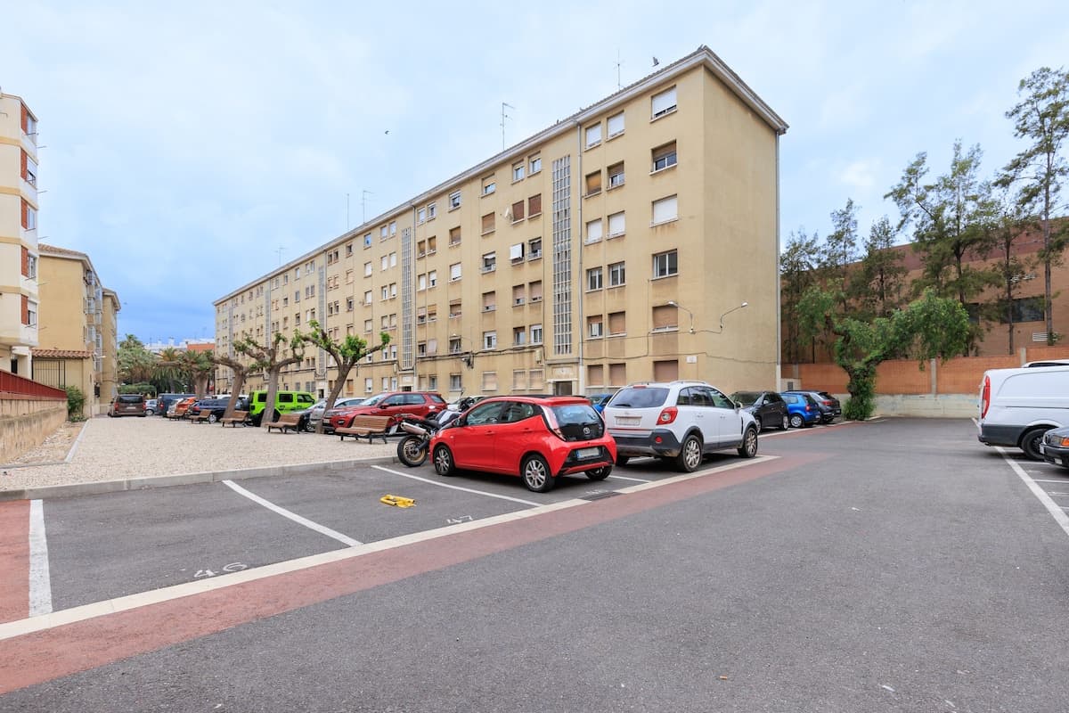 Property gallery — 3